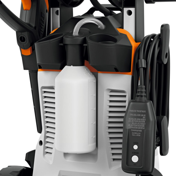 Мийка високого тиску RE 100 PLUS Control